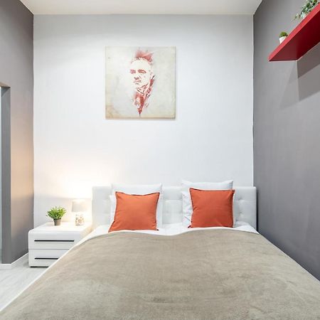 Cozy & Central Apartment With 2-Bedroom Будапеща Екстериор снимка